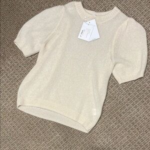 Cream short sleeve cashmere sweater